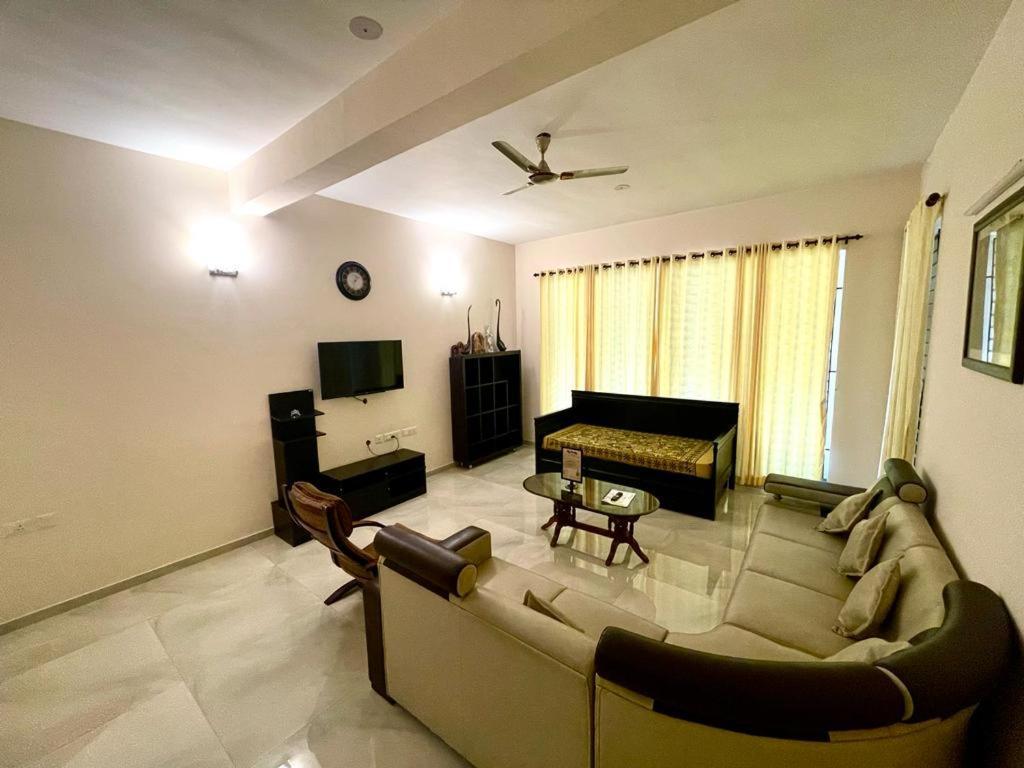 Aikya Kadri #Your Home Away From Home# Non Smoke# Vegetarians Preferred# Strictly For Families Mangaluru Zewnętrze zdjęcie
